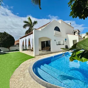 https://villa-turquesa-3-fuerteventura.in-canary-islands.com